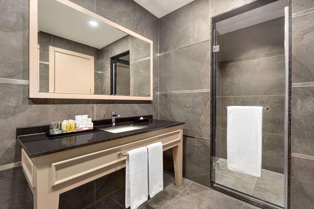 Hotel Ramada By Wyndham Adıyaman Extérieur photo